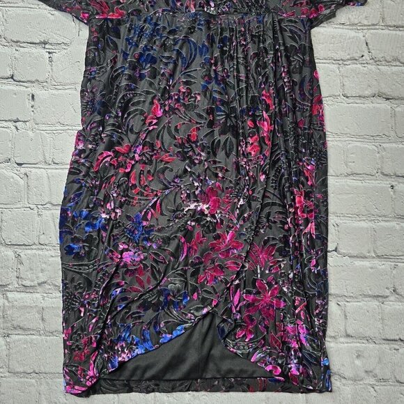 Vicky Tiel Velvet Black Blue Pink Short Sleeve Wrap Effect Dress Size L - Picture 3 of 11